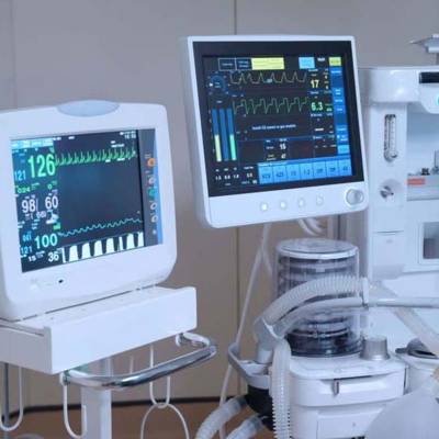 Patient Monitor On Rent in Noida